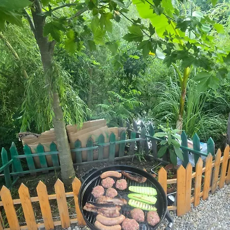 캠프장 ла пуеста де соль 부르가스